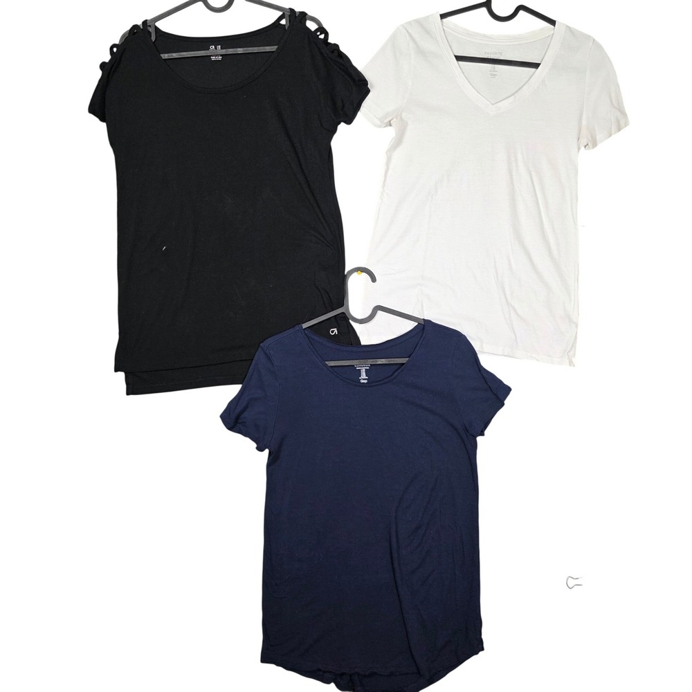 Gap Bundle 3 Womens XS Tops Black Navy Cold Shoulder Ruffle Luxe GapFit Good